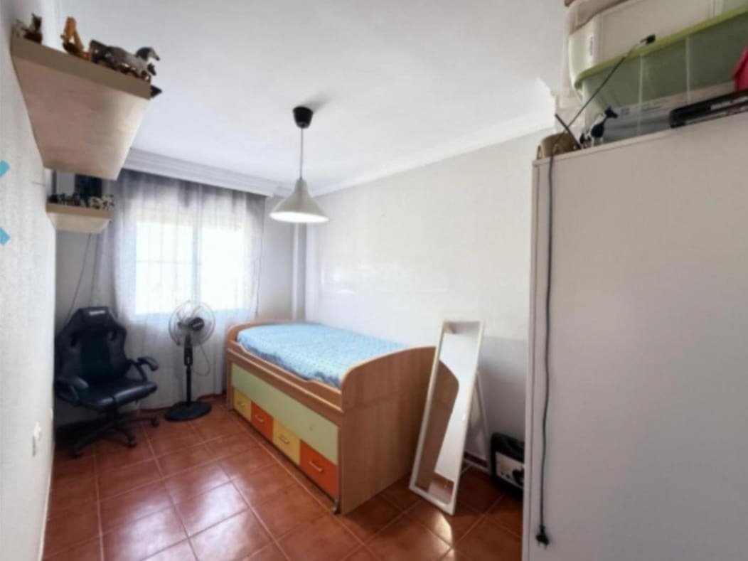 Adosado de 4 habitaciones en Cártama en venta con piscina garaje - 309.000 € (Ref: 9434807)