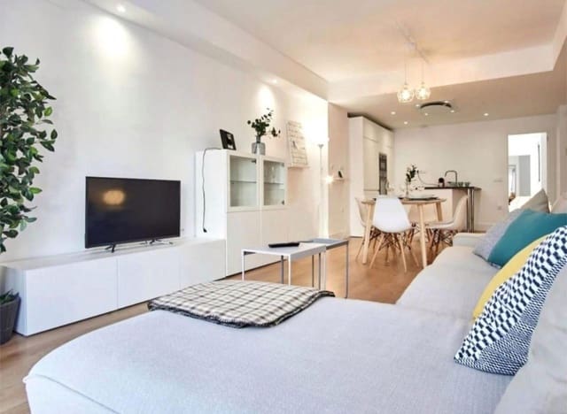 2 bedroom Flat for sale in Cártama with garage - € 236,900 (Ref: 9434809)