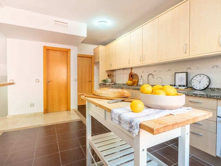 4 Zimmer Doppelhaus zu verkaufen in Benalmadena mit Pool Garage - 495.000 € (Ref: 9434812)