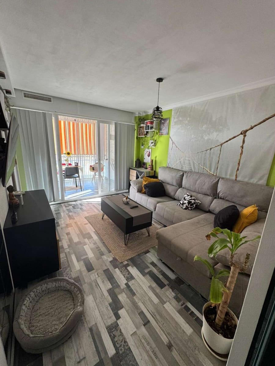 2 bedroom Penthouse for sale in Rincon de la Victoria with pool garage - € 305,000 (Ref: 9434817)