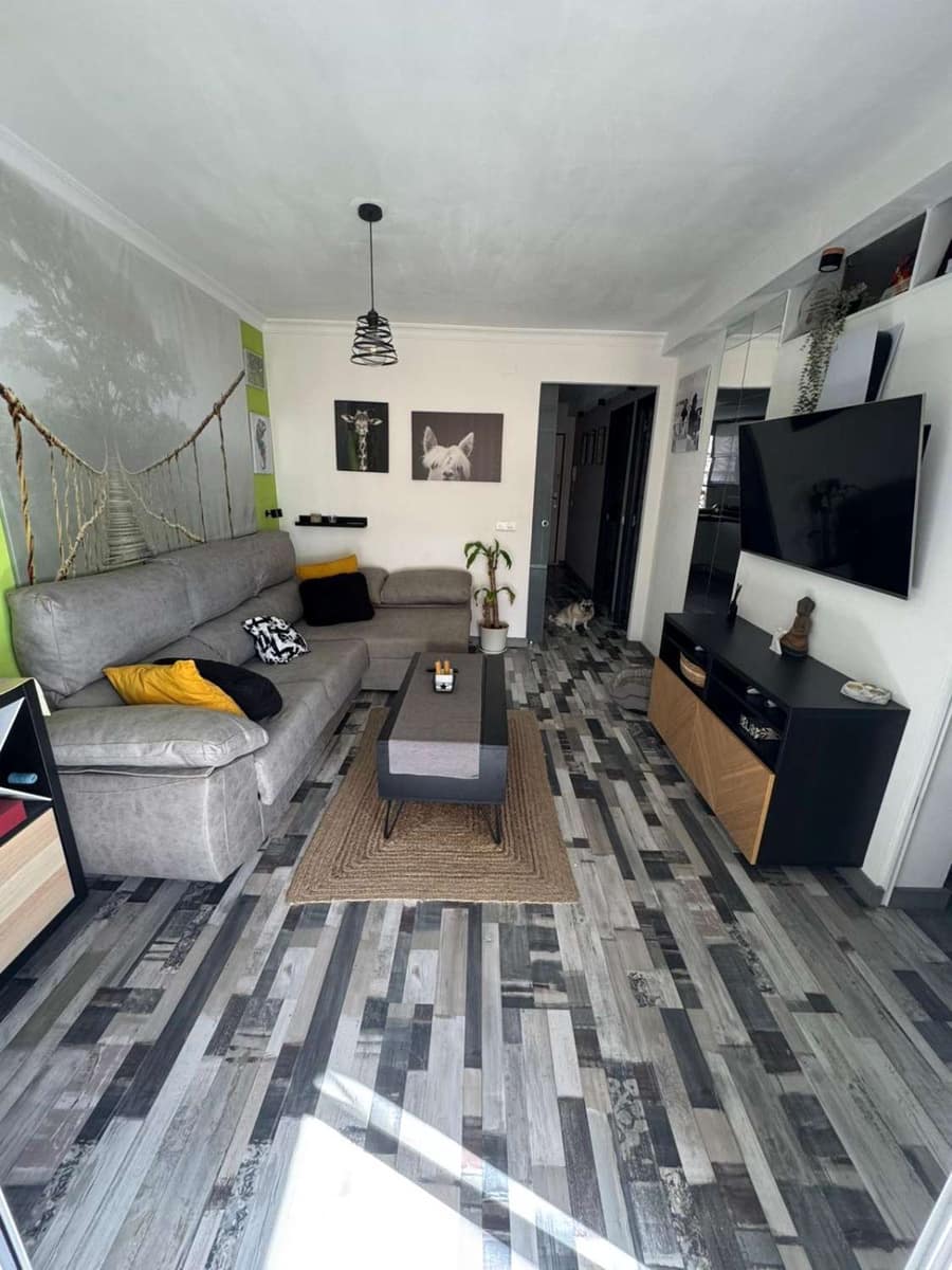 2 bedroom Penthouse for sale in Rincon de la Victoria with pool garage - € 305,000 (Ref: 9434817)