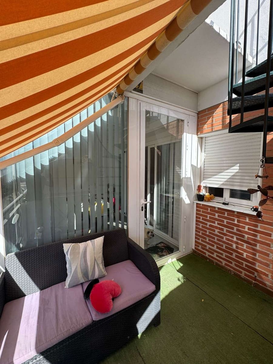 2 bedroom Penthouse for sale in Rincon de la Victoria with pool garage - € 305,000 (Ref: 9434817)