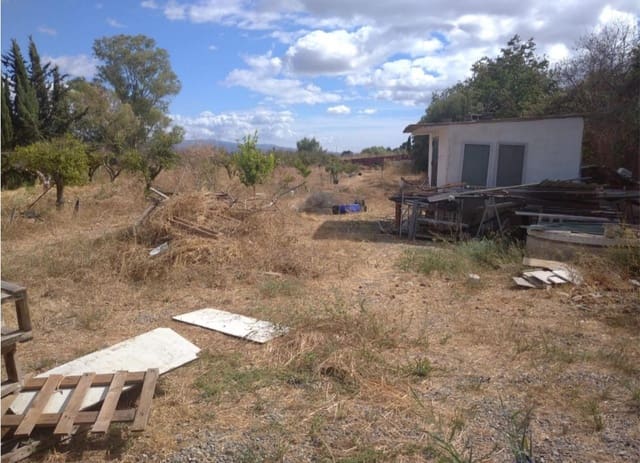 Finca/Landehus til salg i Cártama med swimmingpool garage - € 160.000 (Ref: 9434818)