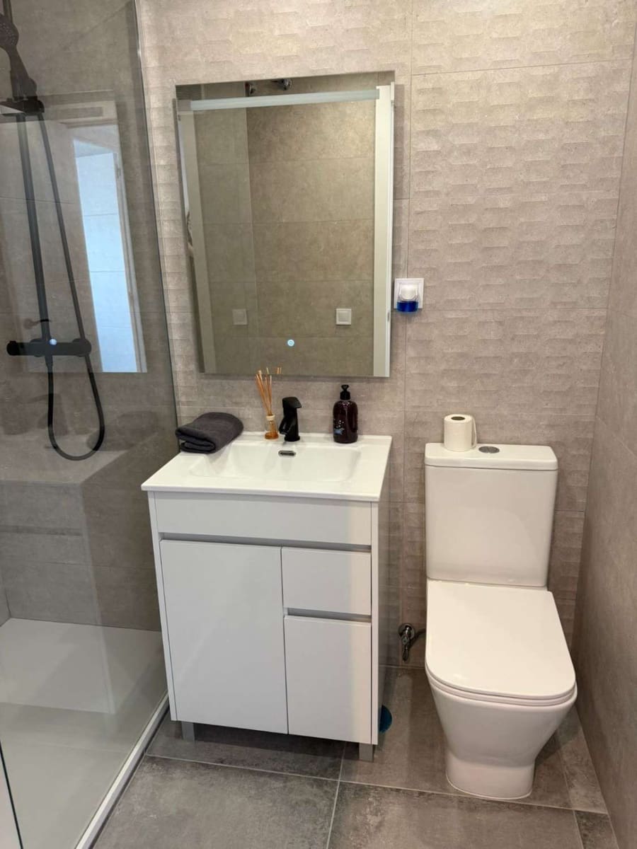 1 sypialnia Apartament na sprzedaż w Benalmadena z basenem garażem - 272 950 € (Ref: 9434820)