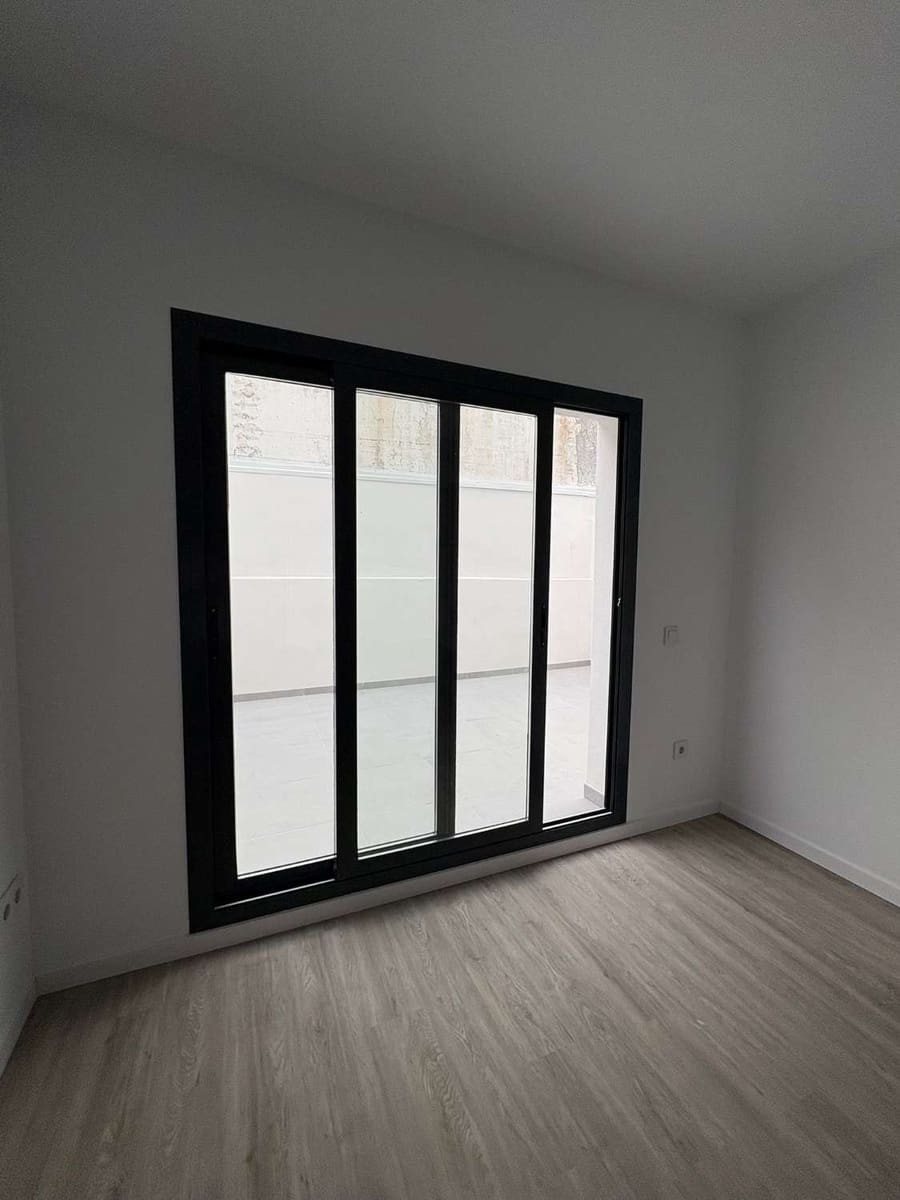 1 quarto Apartamento de Praia para venda em Puerto de la Torre com piscina garagem - 268 950 € (Ref: 9434821)