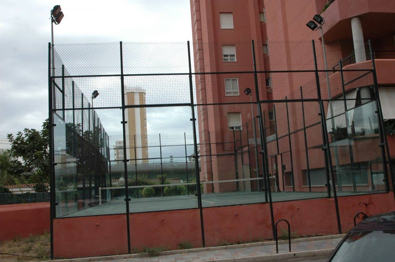 3 makuuhuone Asunto myytävänä paikassa Fuengirola mukana uima-altaan 
autotalli - 430 000 € (Ref: 9434825)