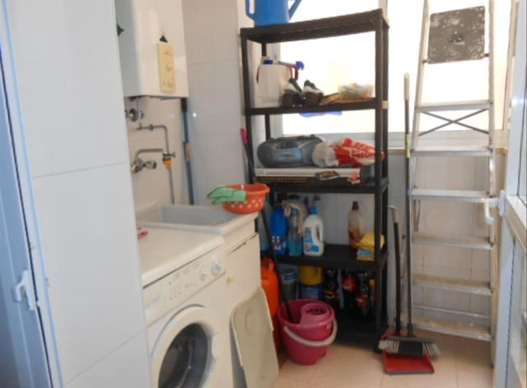 3 makuuhuone Asunto myytävänä paikassa Fuengirola mukana uima-altaan 
autotalli - 430 000 € (Ref: 9434825)