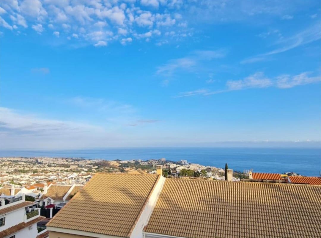 4 sovrum Radhus till salu i Benalmadena med pool - 431 570 € (Ref: 9434827)