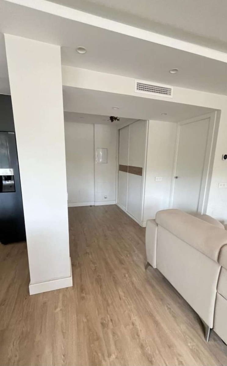 3 soveværelse Lejlighed til salg i Malaga by med garage - € 442.000 (Ref: 9434830)