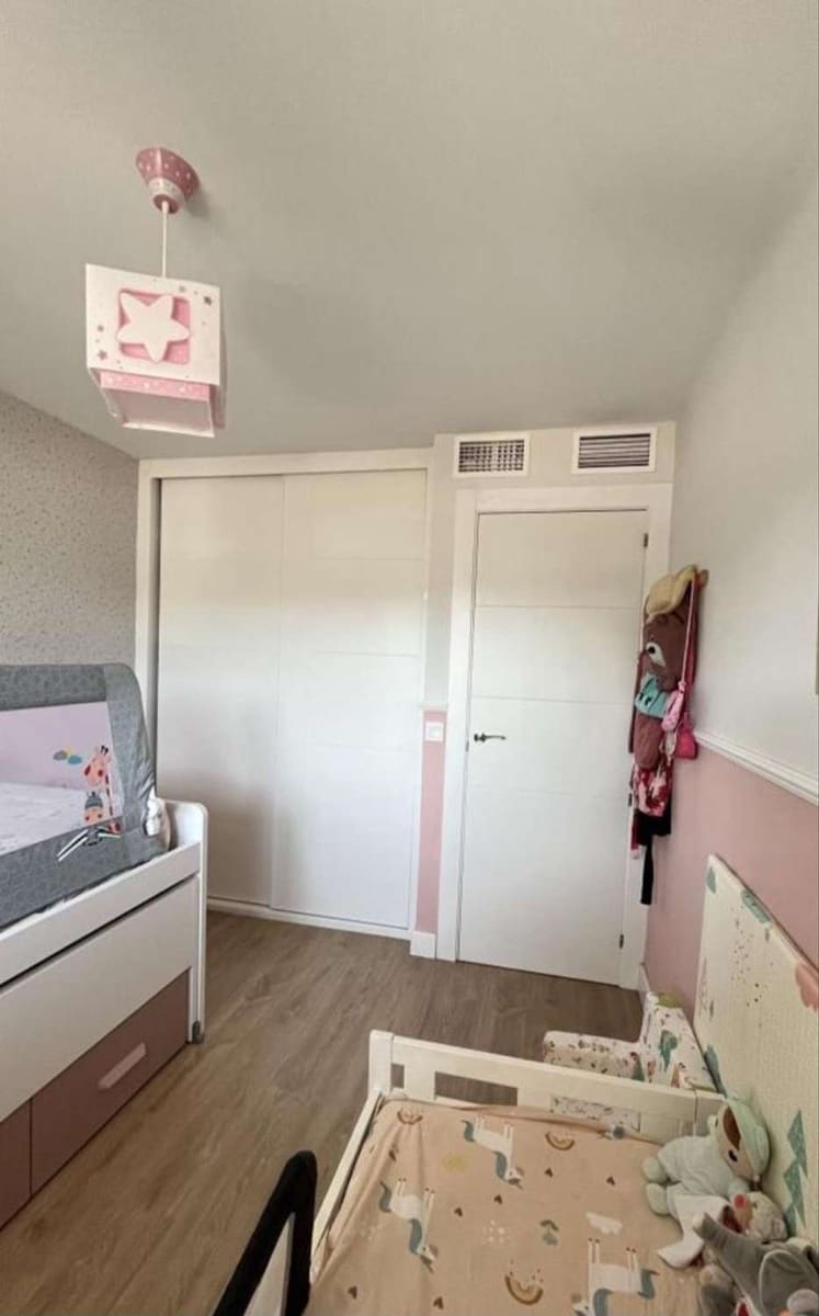 3 soveværelse Lejlighed til salg i Malaga by med garage - € 442.000 (Ref: 9434830)