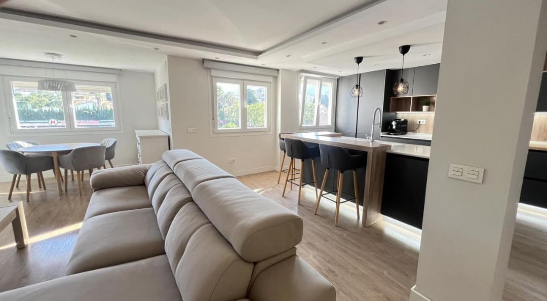 3 soveværelse Lejlighed til salg i Malaga by med garage - € 442.000 (Ref: 9434830)