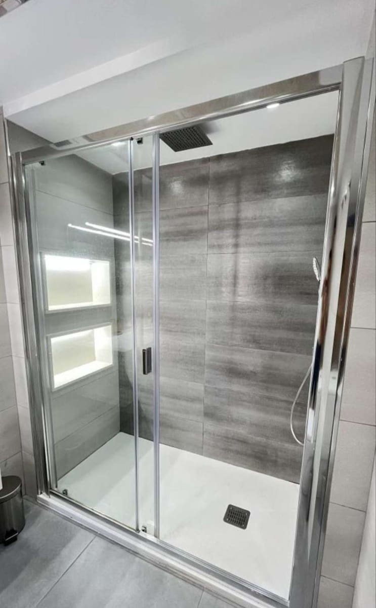 3 soveværelse Lejlighed til salg i Malaga by med garage - € 442.000 (Ref: 9434830)