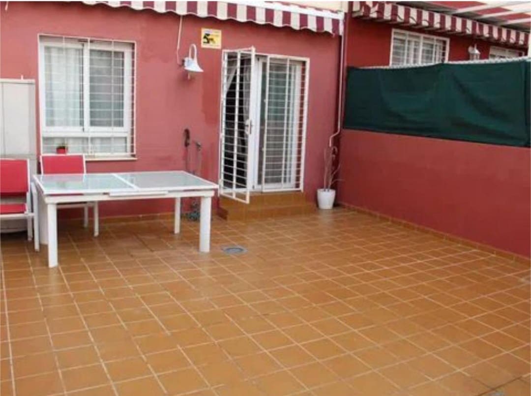 4 bedroom Terraced Villa for sale in Alhaurin de la Torre with pool - € 483,000 (Ref: 9434832)