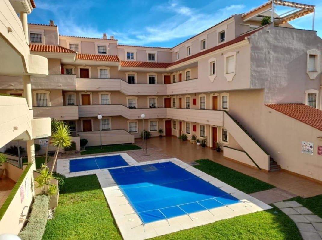 2 sovrum Strandlägenhet till salu i Benalmadena med pool garage - 415 000 € (Ref: 9434833)