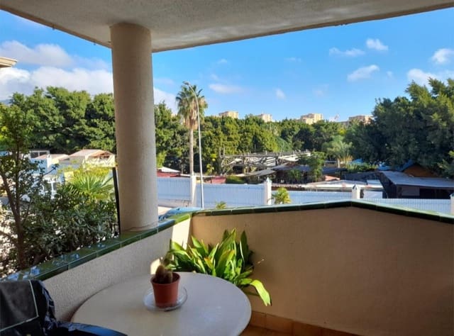 2 sypialnia Apartament przy plaży na sprzedaż w Benalmádena z basenem garażem - 415 000 € (Ref: 9434833)