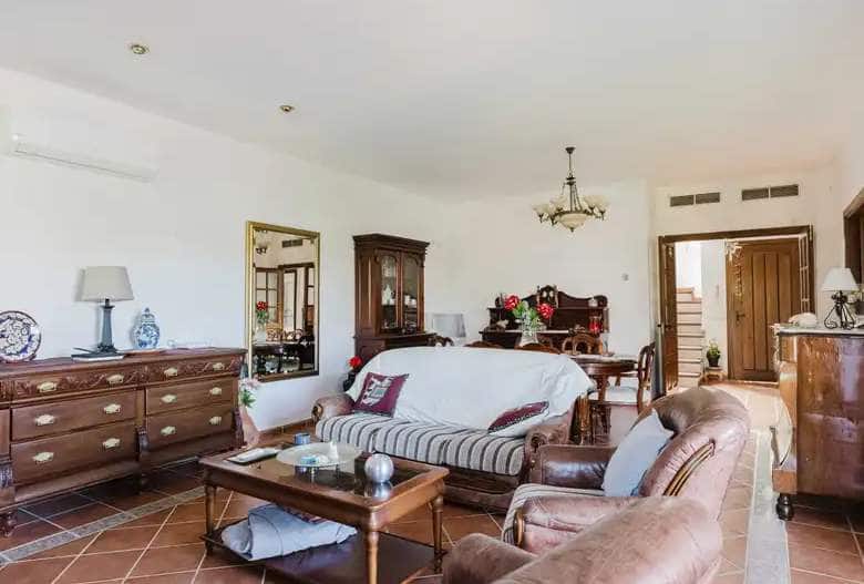 Chalet de 4 habitaciones en Mijas en venta con piscina garaje - 830.000 € (Ref: 9434835)