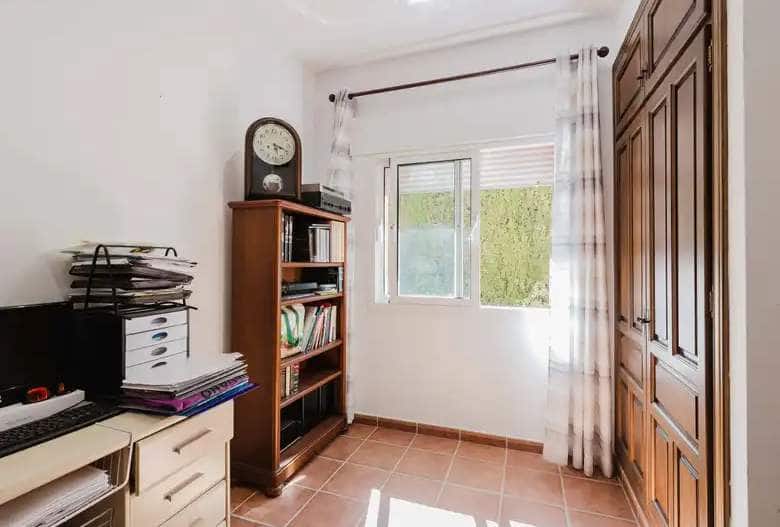 Chalet de 4 habitaciones en Mijas en venta con piscina garaje - 830.000 € (Ref: 9434835)