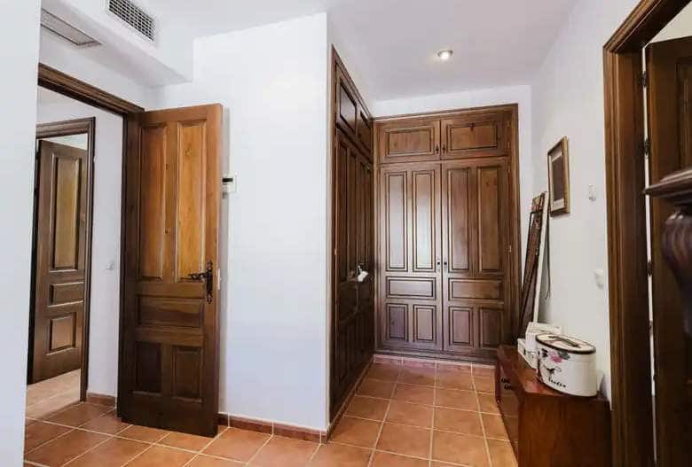 Chalet de 4 habitaciones en Mijas en venta con piscina garaje - 830.000 € (Ref: 9434835)