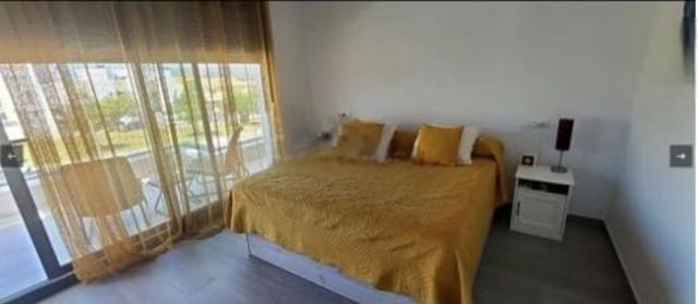 4 makuuhuone Paritalo myytävänä paikassa Alhaurín de la Torre mukana uima-altaan 
autotalli - 815 000 € (Ref: 9434836)