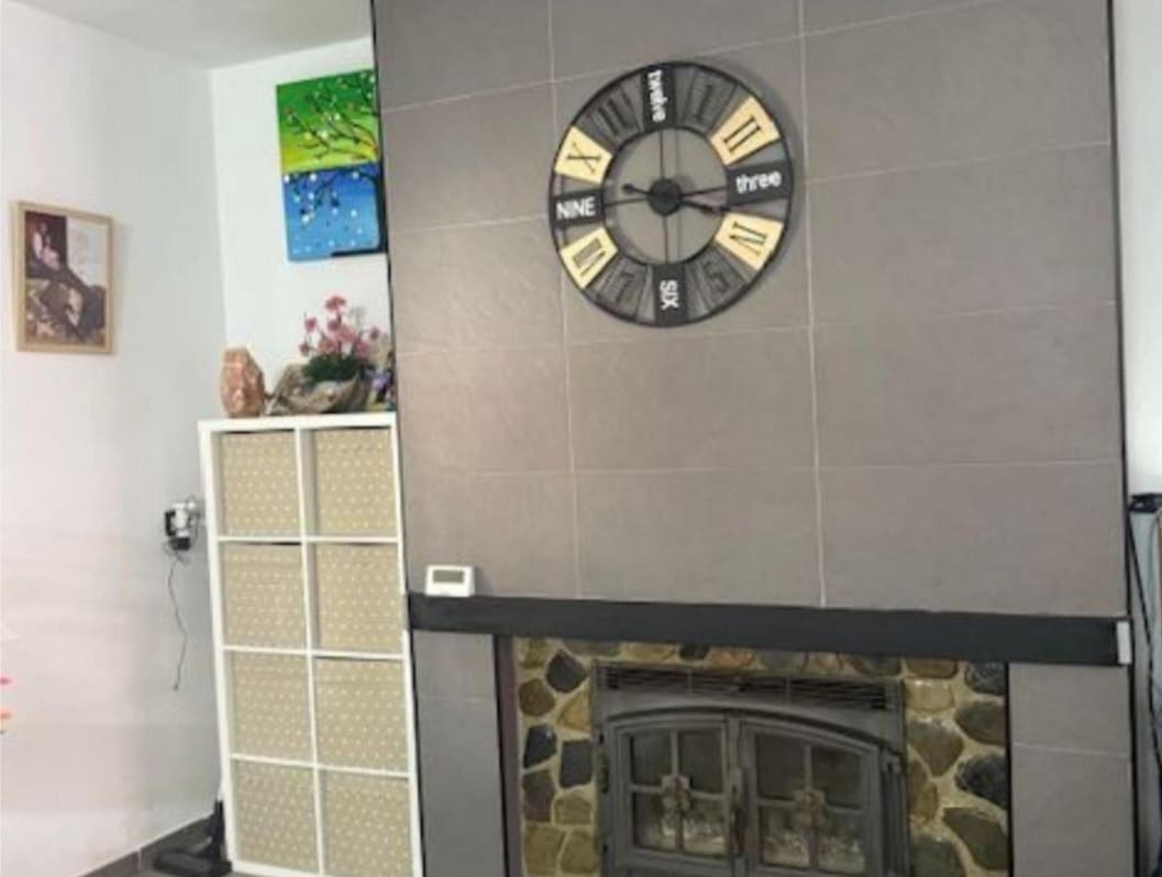 5 bedroom Villa for sale in Campanillas with pool - € 432,600 (Ref: 9434839)