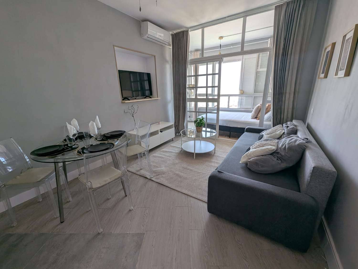 Studio for holiday rental in Torremolinos with pool garage - € 700 (Ref: 9434843)