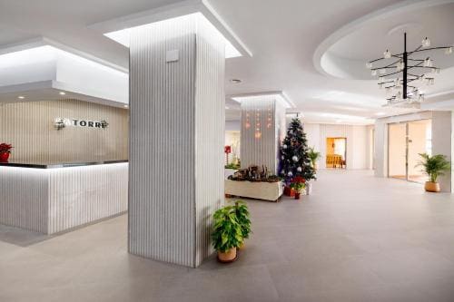 Studio for holiday rental in Torremolinos with pool garage - € 700 (Ref: 9434843)