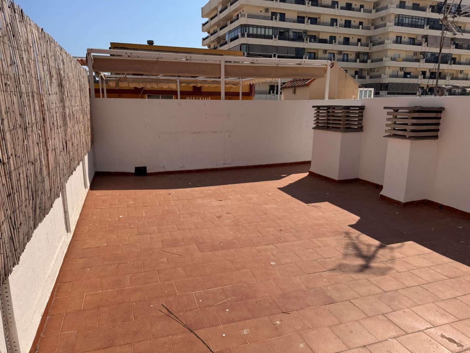 2 sypialnia Apartament przy plaży na sprzedaż w Fuengirola - 307 000 € (Ref: 9434844)