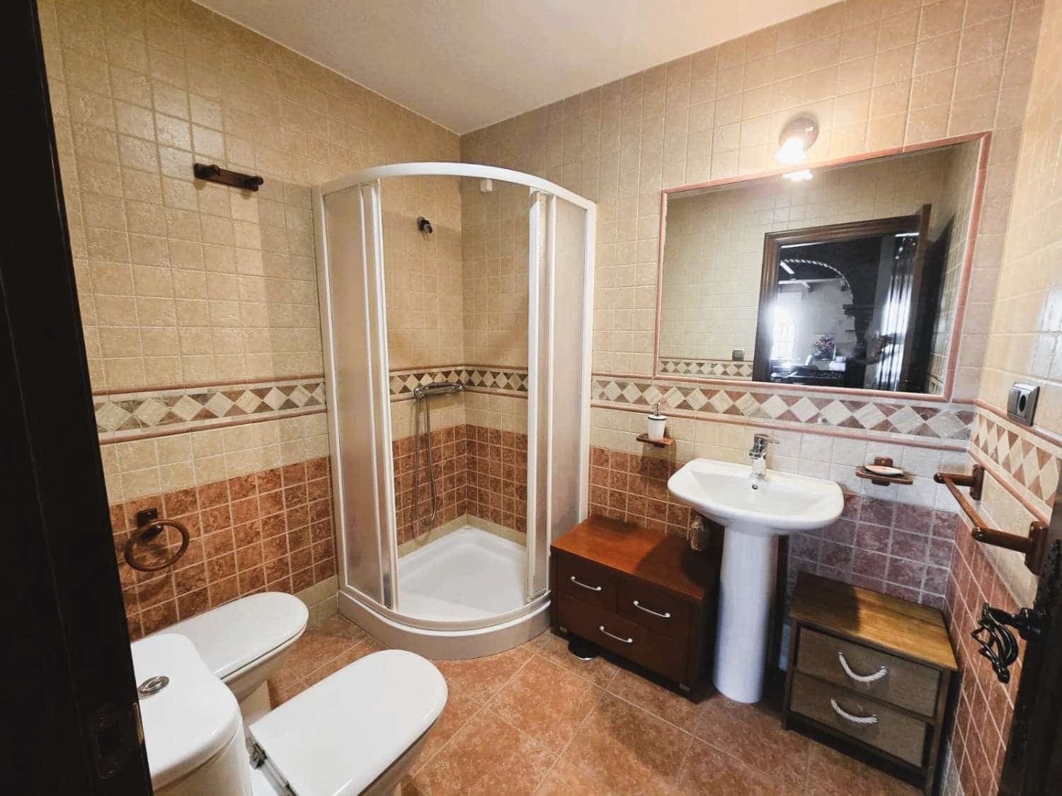 6 bedroom Villa for sale in Alhaurin de la Torre with pool garage - € 985,000 (Ref: 9434845)