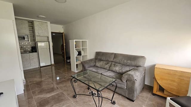 1 makuuhuone Ranta-asunto vuokrattavana paikassa Torremolinos mukana uima-altaan 
autotalli - 800 € (Ref: 9434846)