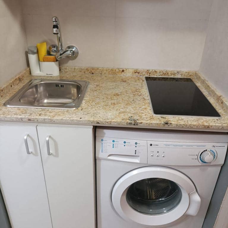 Studio for holiday rental in Torremolinos with pool - € 168 (Ref: 9434849)