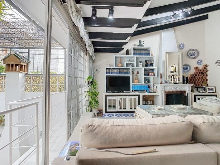 Adosado de 5 habitaciones en Alhaurín el Grande en venta - 348.000 € (Ref: 9434850)