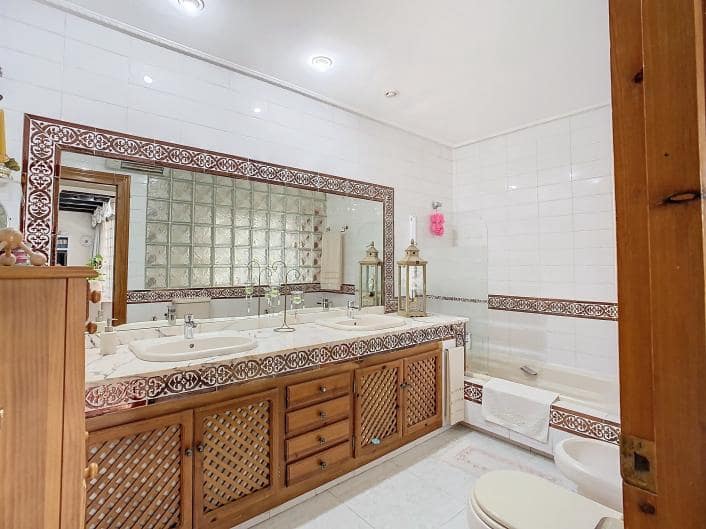 Adosado de 5 habitaciones en Alhaurín el Grande en venta - 348.000 € (Ref: 9434850)