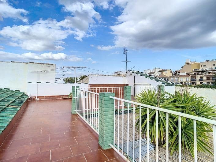 Adosado de 5 habitaciones en Alhaurín el Grande en venta - 348.000 € (Ref: 9434850)