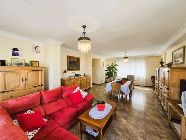 7 soverom Villa til salgs i Alhaurín de la Torre med svømmebasseng garasje - € 889 000 (Ref: 9434852)