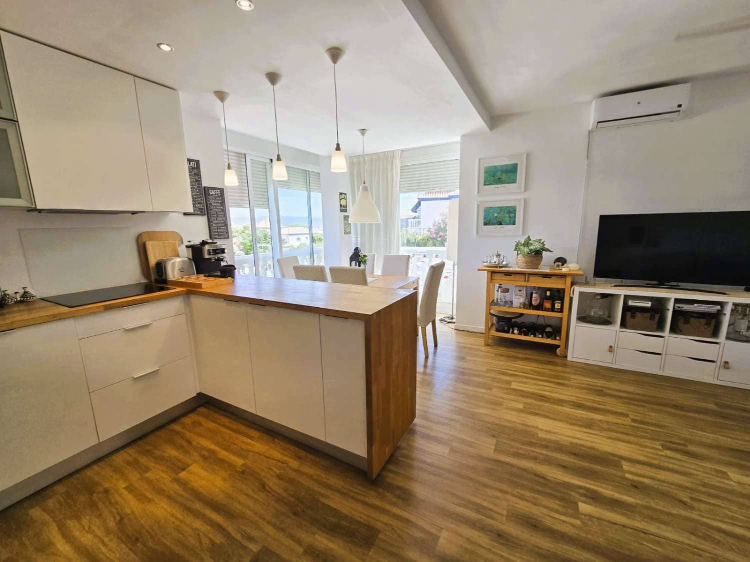 7 soverom Villa til salgs i Alhaurin de la Torre med svømmebasseng garasje - € 889 000 (Ref: 9434852)