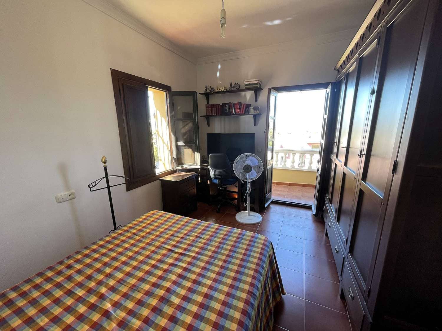 5 bedroom Villa for sale in Alhaurin de la Torre with pool garage - € 600,000 (Ref: 9434853)