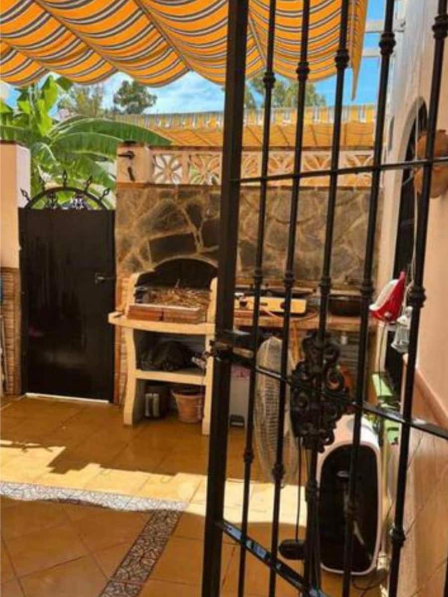 3 bedroom Terraced Villa for sale in Alhaurin de la Torre with pool garage - € 505,000 (Ref: 9434855)