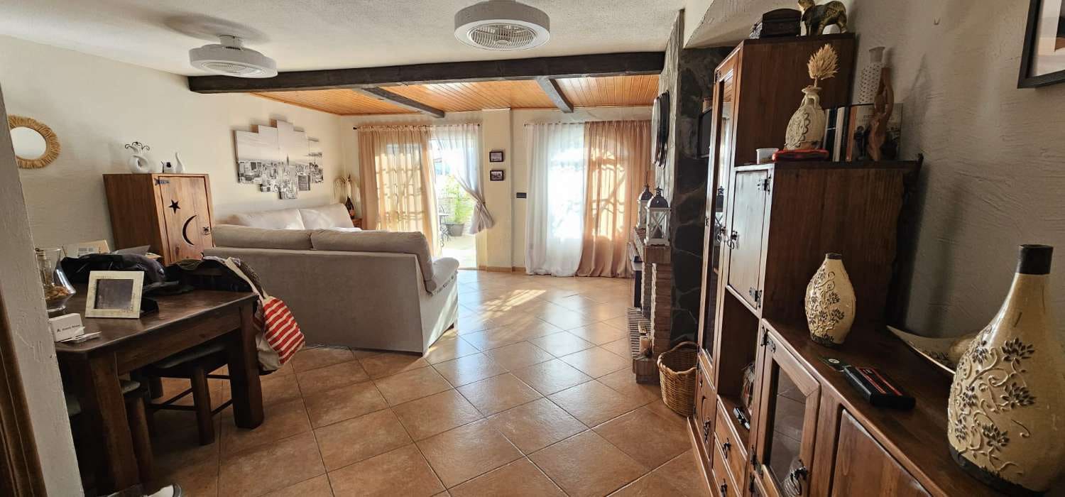 3 makuuhuone Rivitalo myytävänä paikassa Alhaurin de la Torre mukana uima-altaan 
autotalli - 478 000 € (Ref: 9434855)