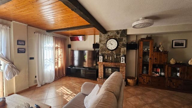 3 soveværelse Rækkehus til salg i Alhaurín de la Torre med swimmingpool garage - € 478.000 (Ref: 9434855)