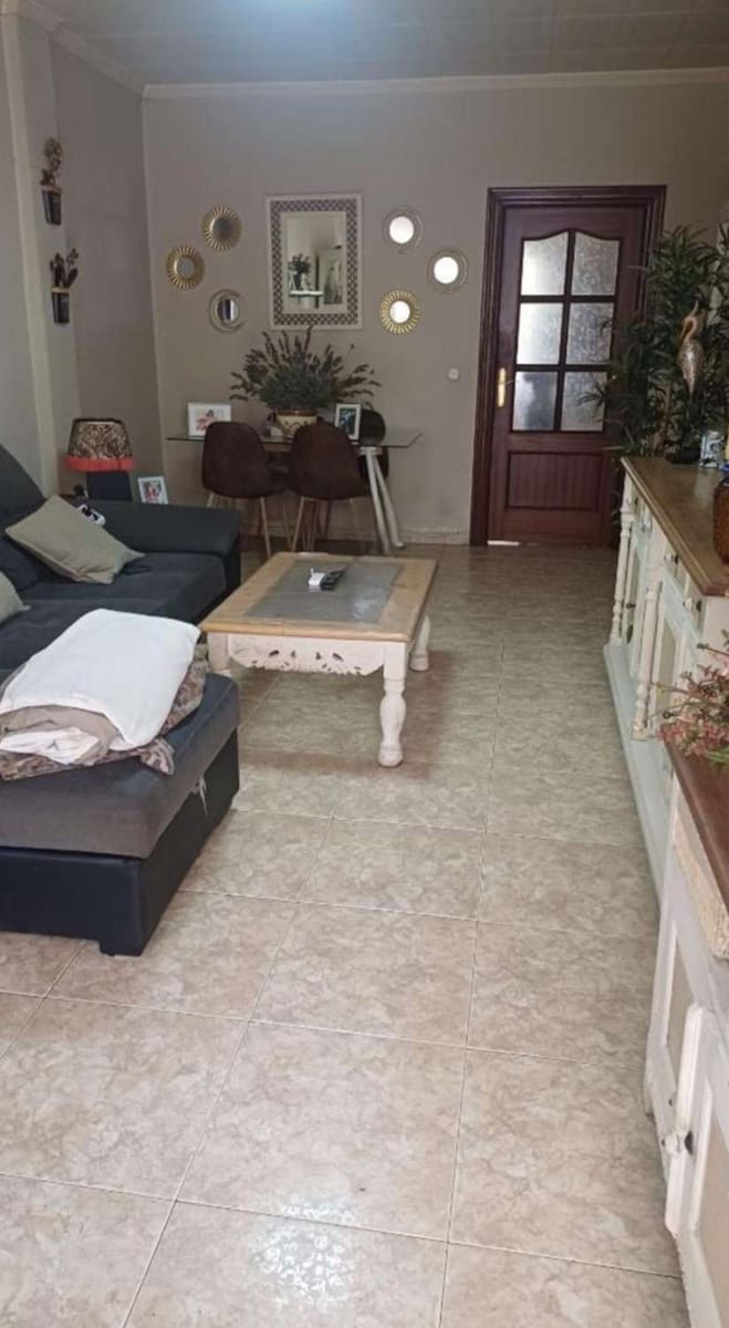 1 slaapkamer Strandappartement te koop in Fuengirola - € 370.800 (Ref: 9434860)