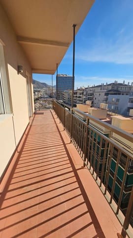 Piso de 4 habitaciones en Fuengirola en venta - 595.000 € (Ref: 9434862)
