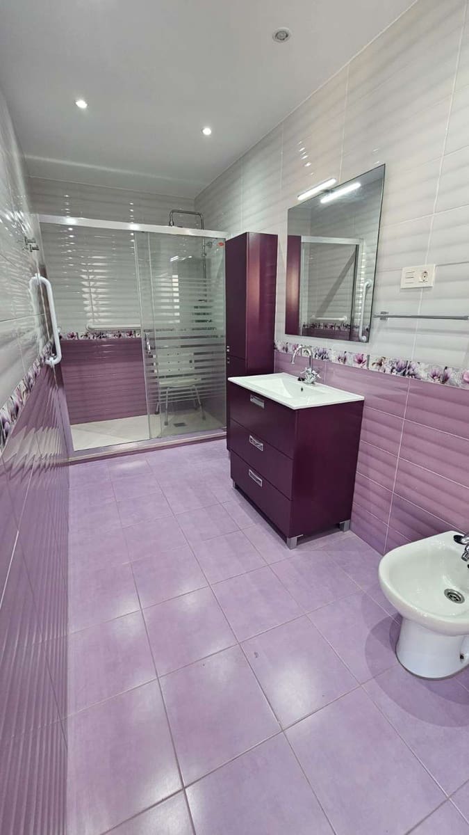 Piso de 4 habitaciones en Fuengirola en venta - 595.000 € (Ref: 9434862)