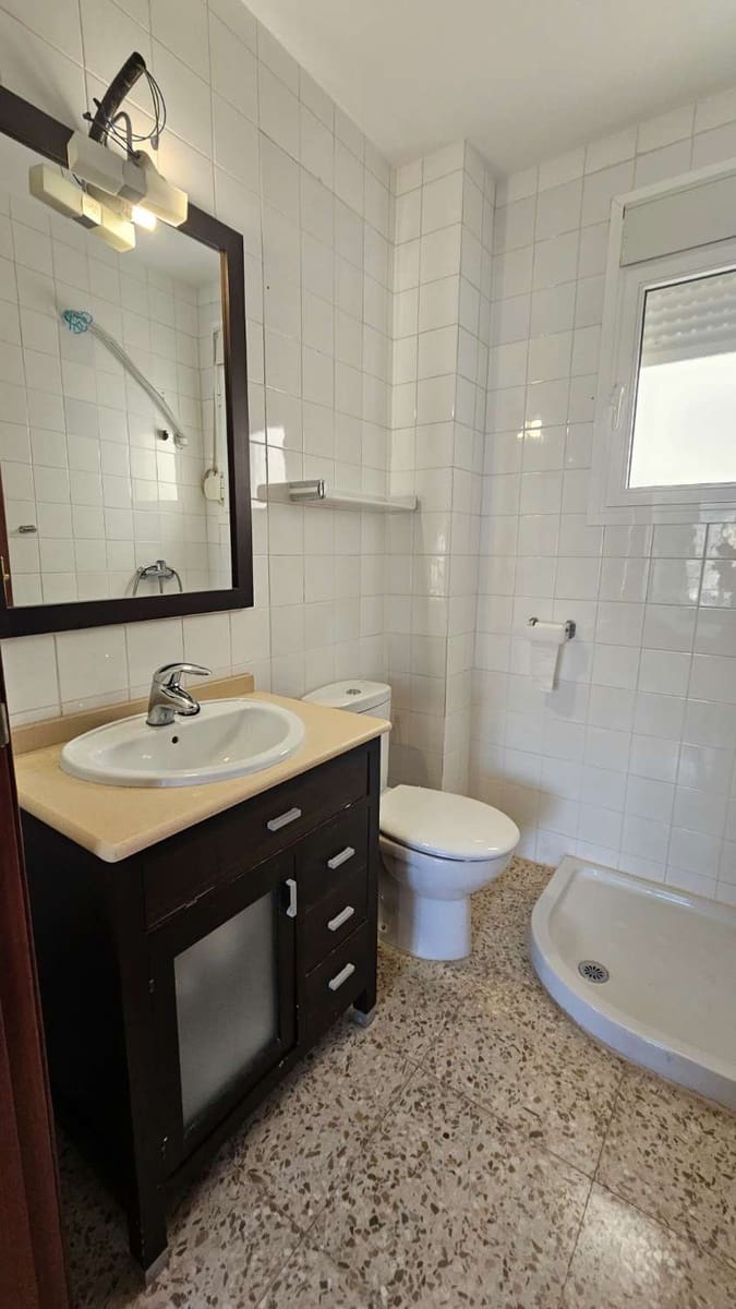 Piso de 4 habitaciones en Fuengirola en venta - 595.000 € (Ref: 9434862)