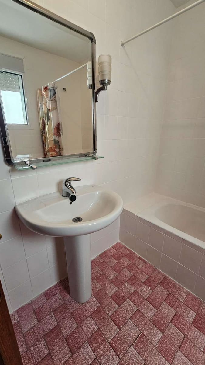 Piso de 4 habitaciones en Fuengirola en venta - 595.000 € (Ref: 9434862)