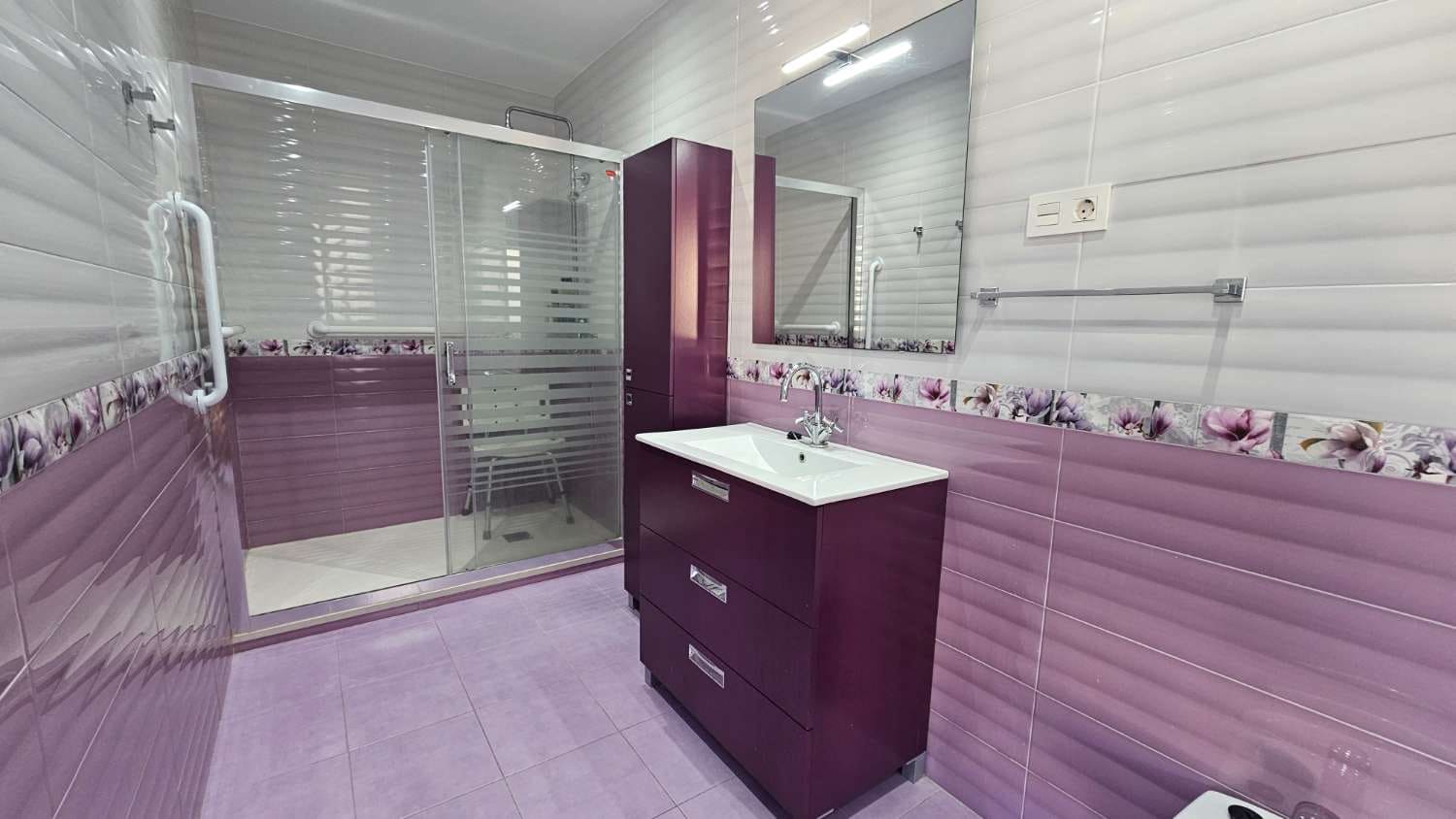 Piso de 4 habitaciones en Fuengirola en venta - 595.000 € (Ref: 9434862)