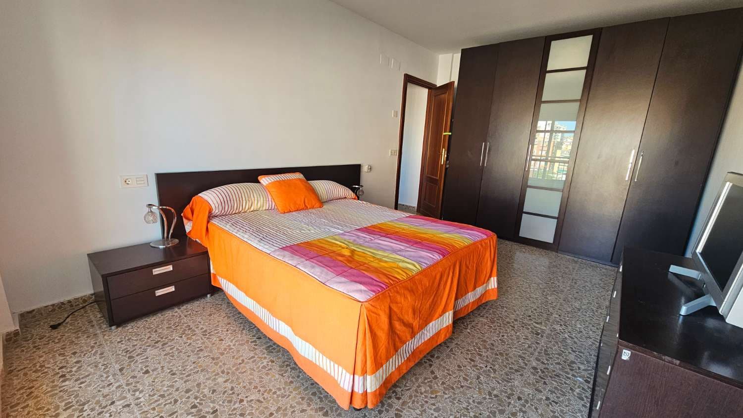 Piso de 4 habitaciones en Fuengirola en venta - 595.000 € (Ref: 9434862)