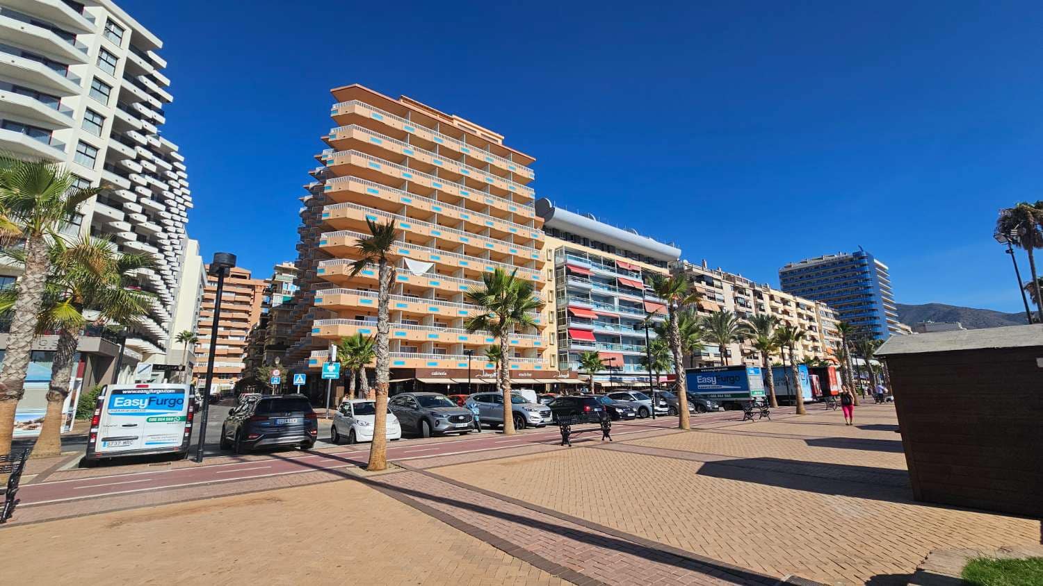 Piso de 4 habitaciones en Fuengirola en venta - 595.000 € (Ref: 9434862)