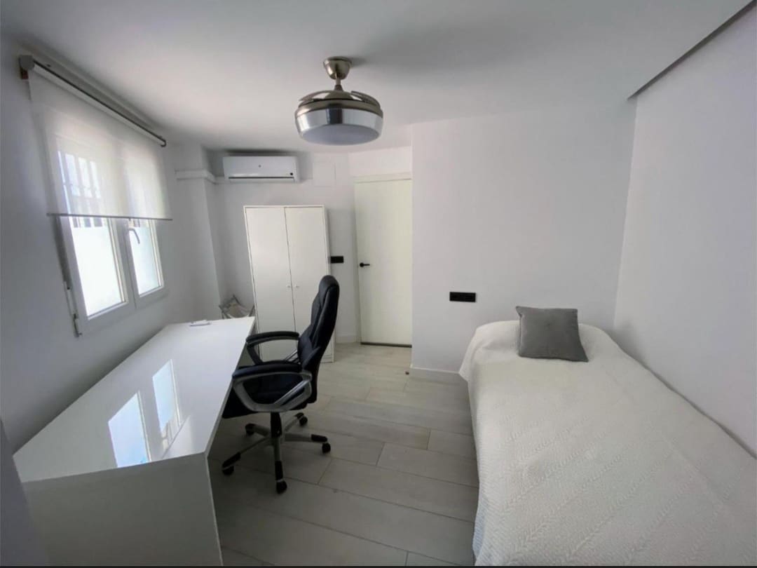 3 soverom Rekkehus til salgs i Torremolinos med svømmebasseng - € 402 000 (Ref: 9434865)