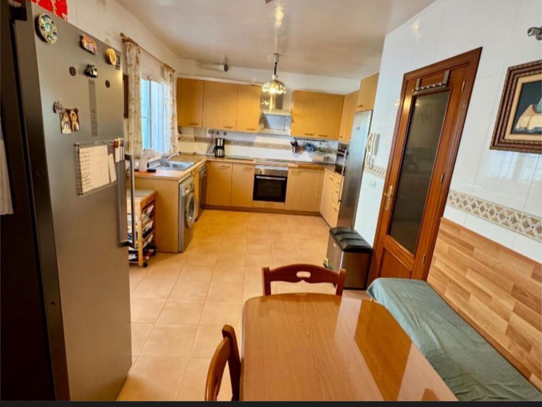 3 soverom Rekkehus til salgs i Rincon de la Victoria med svømmebasseng garasje - € 473 800 (Ref: 9434866)