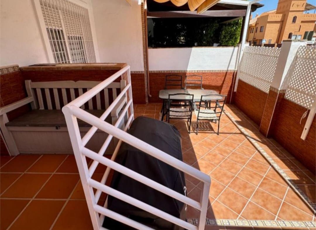 3 soverom Rekkehus til salgs i Rincon de la Victoria med svømmebasseng garasje - € 473 800 (Ref: 9434866)